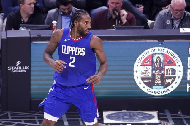 展望太阳队新赛季：布克有望争MVP，中锋崭露头角